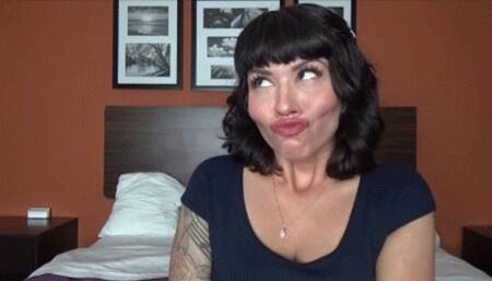 * 854x480p * First Time Lip Smelling Compilation -Mp4