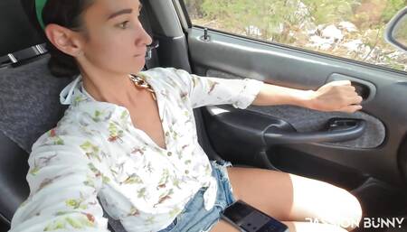 Stuck in Car and Pee Inside on the Florr