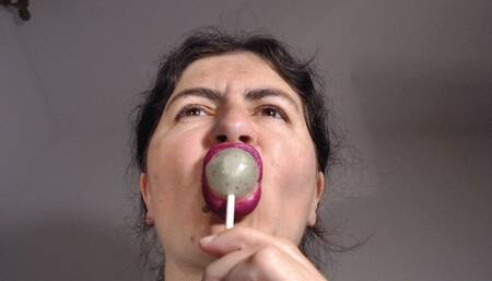 Sexy lollipop sucking, custom clip