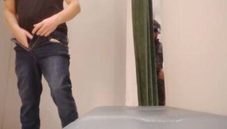 CAUGHT DICKFLASHING IN THE STORE DRESSINGROOM