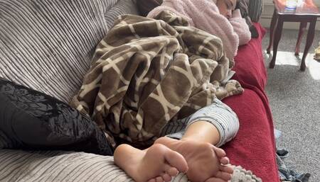 Sleepy goddess feet