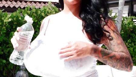 Ricki Raxxx: How to Win Wet T-Shirt Contests
