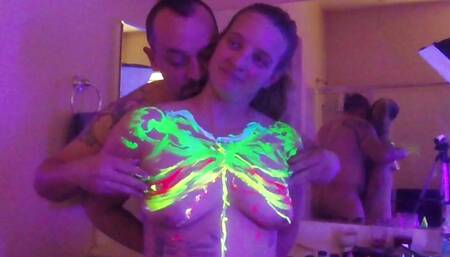 Bodypainting and softcore foreplay