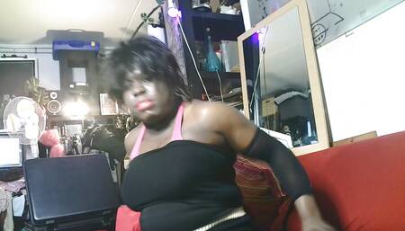 Anoniema Slutschool Stretching my legs to get a good fuck..