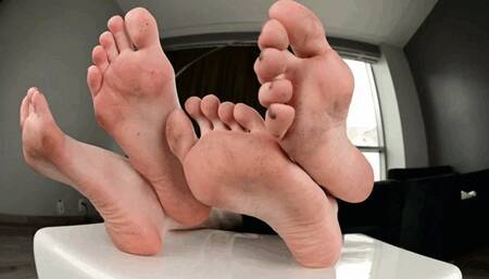 Goddess Charlie and Brookyln dirty careless soles - MP4