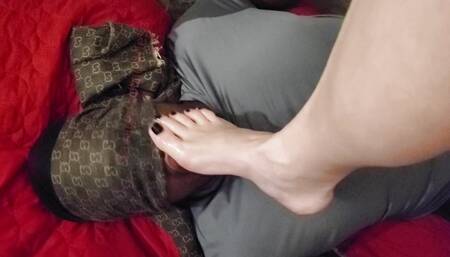 MISTRESS HANDS OUT FOOT DOMINATION  FOR MISBEHAVING SUB