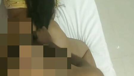 Srilanka sinhala aunty lady fucking with young boy