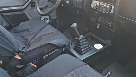 Amanda was embarrassed on the street