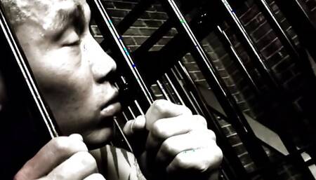 wtf watch how he fuck this 2 milf sluts