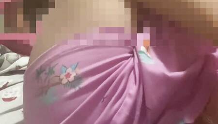 Wife's pussy ate to a squirting orgasm
