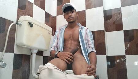 Hot boy masterbate