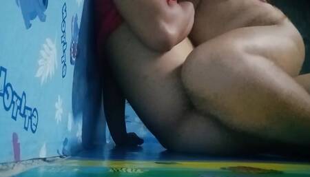Chubbyme pinay go to one night stand to a stranger she met in the park