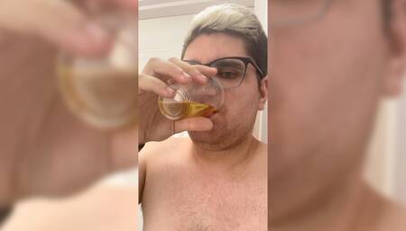 22yo boy loves his pee so much that he drinks it