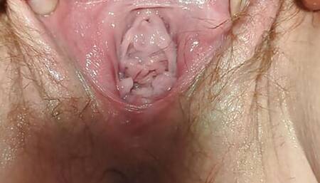 Judith working her Pussy