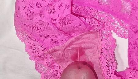 I decided to jerking off monnnny's panties and cum on pink thongs my friend's wife