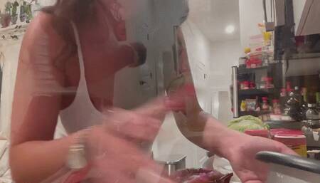 Cooking and farting with Athena