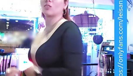 Colombian step Mamasita dances sexy in medellin