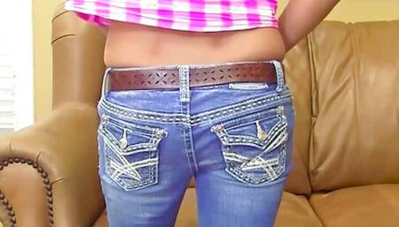 Savanna Took That Long Cock Deep Inside Her Deep Throat!