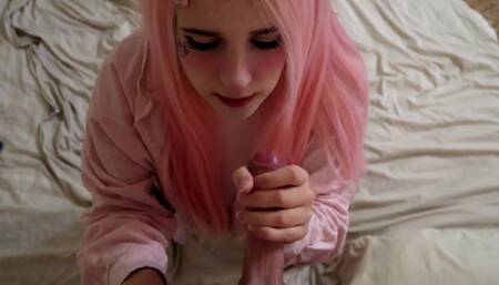 Amazing Blowjob From a Cute Girl