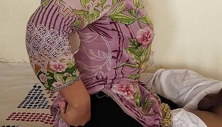 Indian Mature MILF With Big Tits fucked hard and got cumshot in Her Eyes