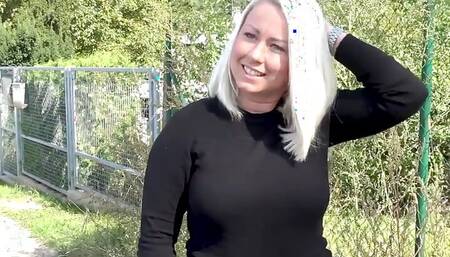 Hunt4k. A Game of three