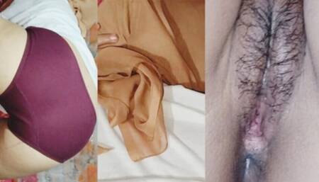 Pushing a Beautiful Girl in a Muslim Women's Hijab Without a Condom, She Doesn't Want to Take Off Her Hijab When She P