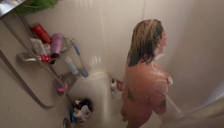 Jerking Off to an Unexpected House Guest