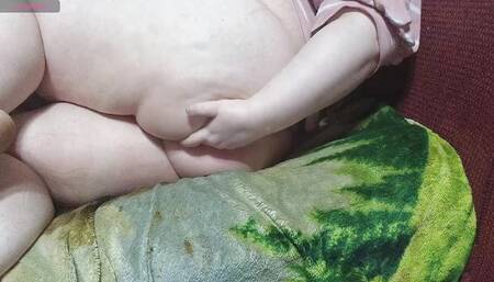 playing with a 11 inch dildo in my ass ????