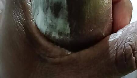 Who wants my yummy cummy cock? Message me to meet up.