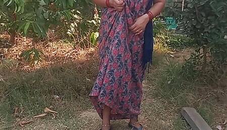 Hot sexy Kitu Bhabhi got naked in the jungle and gave her friend a full view of her breasts and pussy.