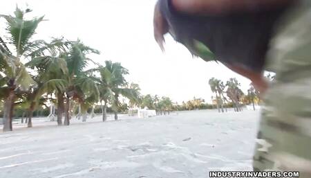 Jayla Foxx Fucks Shaggy in Public Restroom