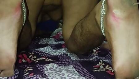 Lali ki choot unka boyfriend ne choda choot ka rasnikala usne apne ghar me