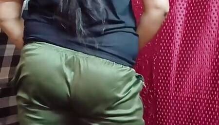 Mom's Hot Young Pussy