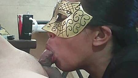 Relaxing Blowjob Ends in Cum in Mouth