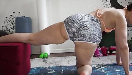 Goddess Aurora Willows Deep Hip Opener Stretches