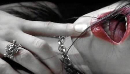Dark Desire - 720p