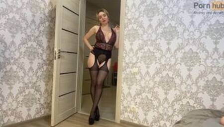 Мачеха спалила пасынка за дрочкой, домашний анал.