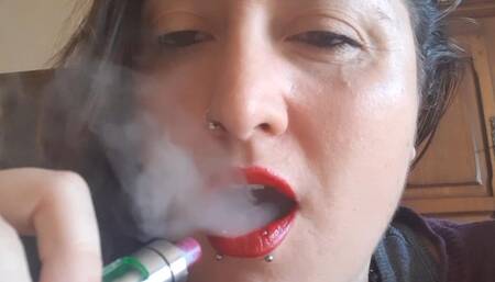 Vaping red lipstick 1