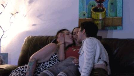 Sunny kissing gamers