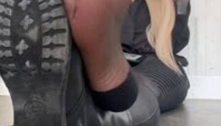 Hand Held Fantasies: Nylon Overload!