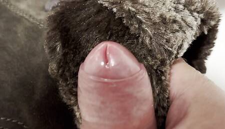Here I fuck and squirt on my wife's horny brown fur winter ankle boots