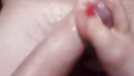 Amazing Homemade Footjob and Toejob- Cum on Sexy Toes