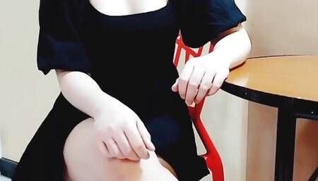 Pinay walker student offer sex service fo her school-talks dirty