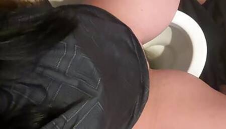 Beautiful Milfycalla with Hungry Pussy Pee in the Toilet, Pissing Close up 182