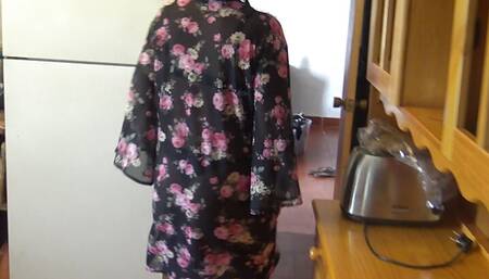 kinky french mature waiting for your cum and piss in all her slutty holes