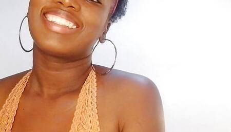 Hot Black Teen Got Home From Work Then Did a Video call With Her Babe But then a Knock on the door - Mastermeat1 Solamente