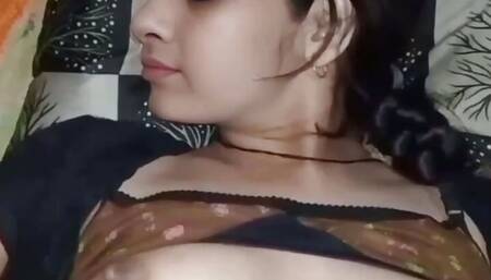 Uncut viral MMS of Indian hot girl roshini bhabhi in hindi voice,