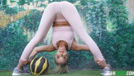 Wanna See How Flexible I Am?