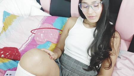 Schoolgirl stepdaughter pretends to be sick so she doesn't attend school and gets fucked by her stepfather.