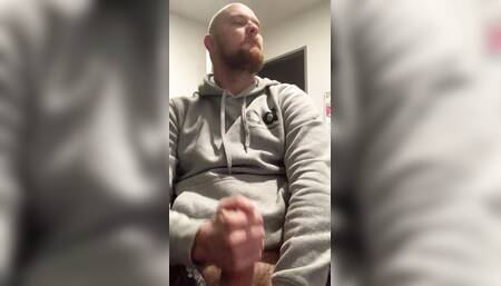 Late night wank - with lots of CUM